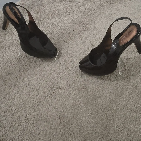 Nine West Dark Brown Women's Shoes Pre-owed Size 8. 4 Inch Heel. - Picture 3 of 8